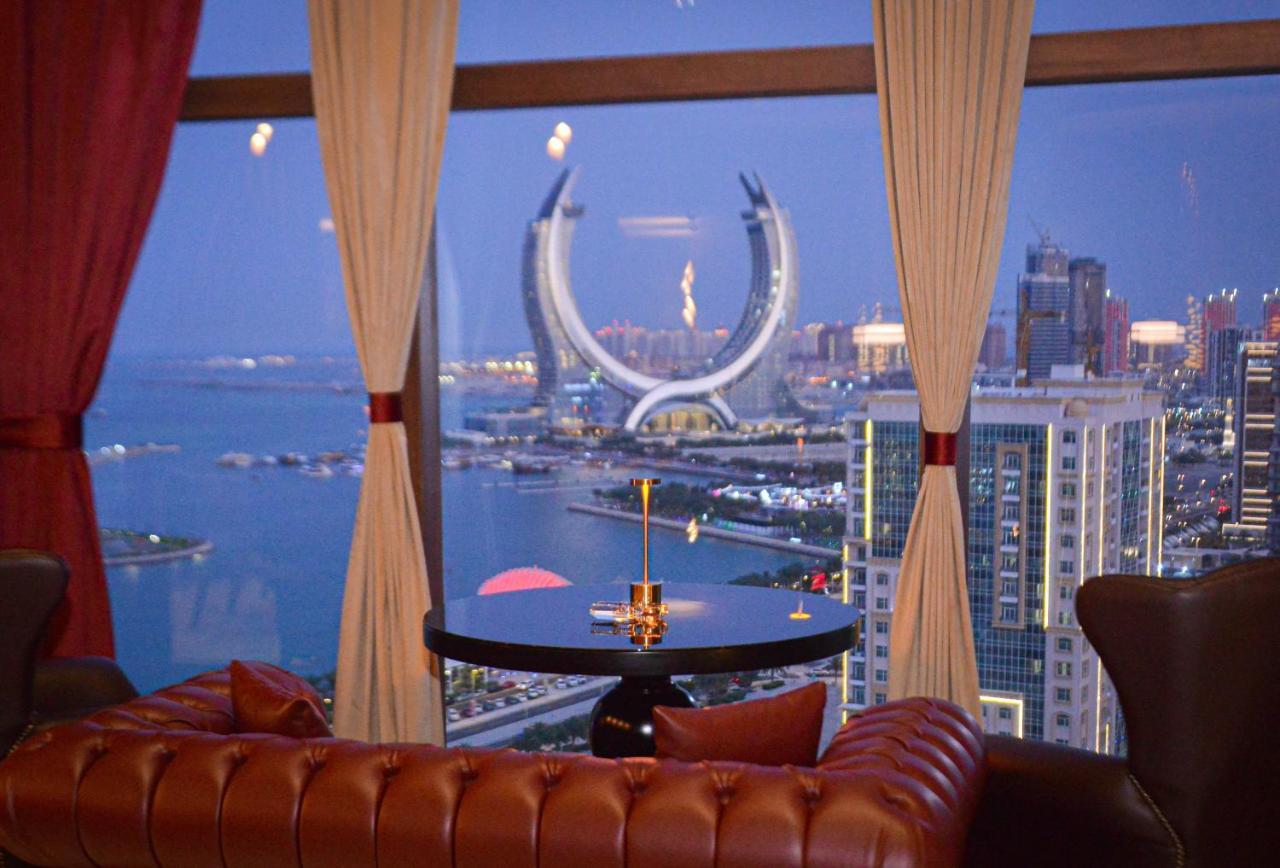 Century Marina Hotel - Lusail Eksteriør billede View from the lounge
